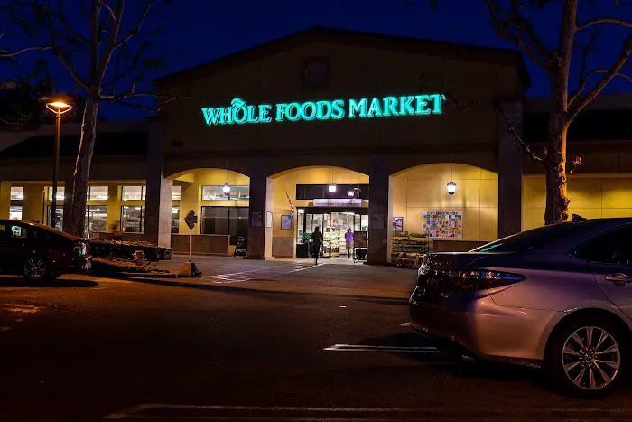 Whole Foods Market 0