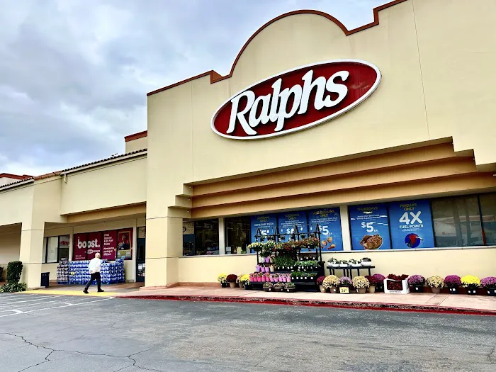 Ralphs 8