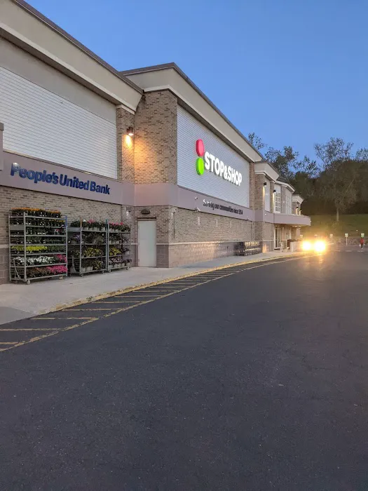Stop & Shop 9