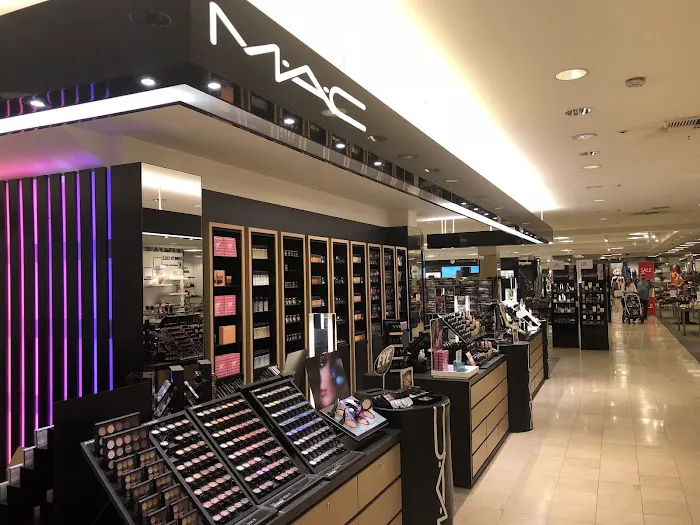 Macy's 7