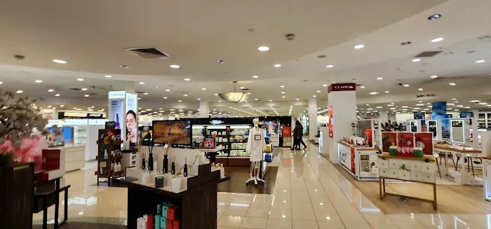 Macy's 0