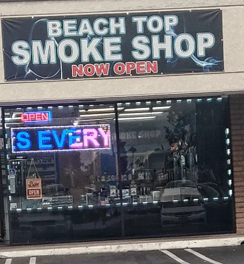Beach Top Smoke Shop 0