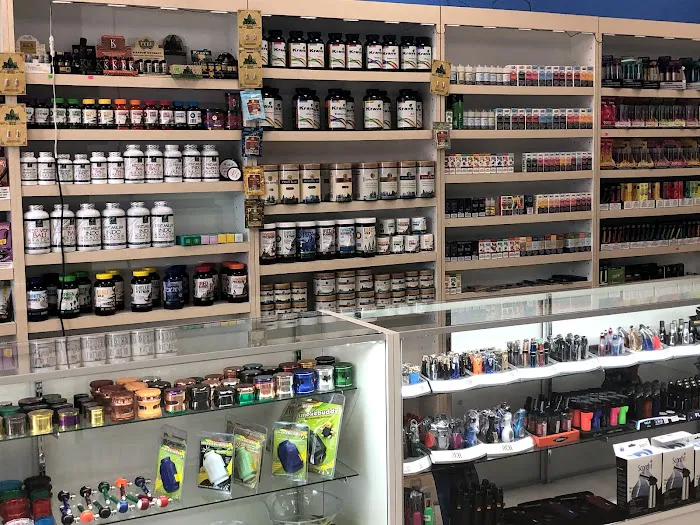 Beach Top Smoke Shop 1