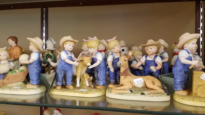 Community Thrift Store 4