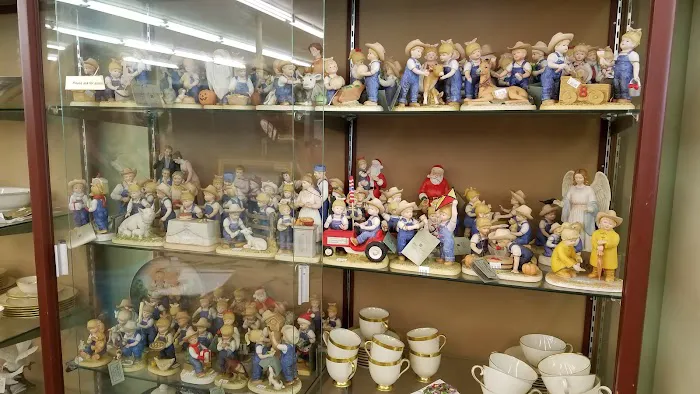 Community Thrift Store 6