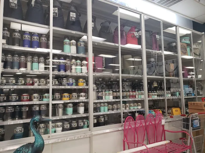 Gavins Ace Hardware 1