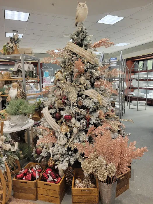 Dillard's 4