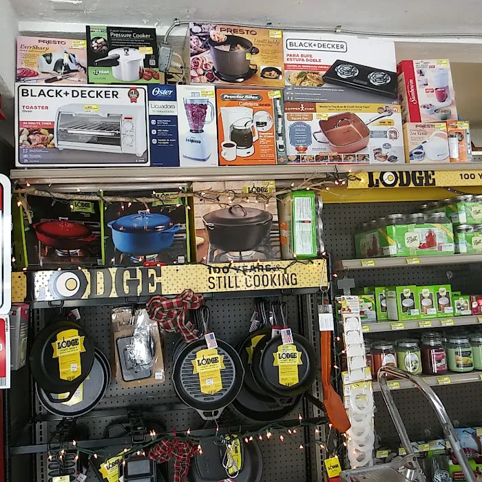 Tropical Hardware Do It Best 9