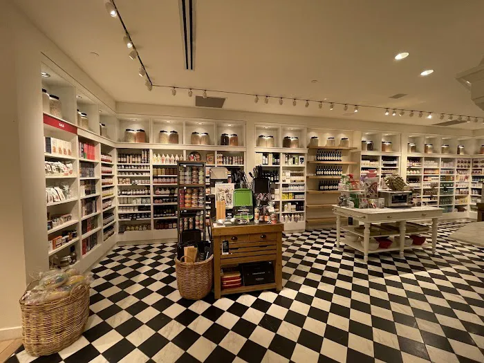 Williams-Sonoma 2
