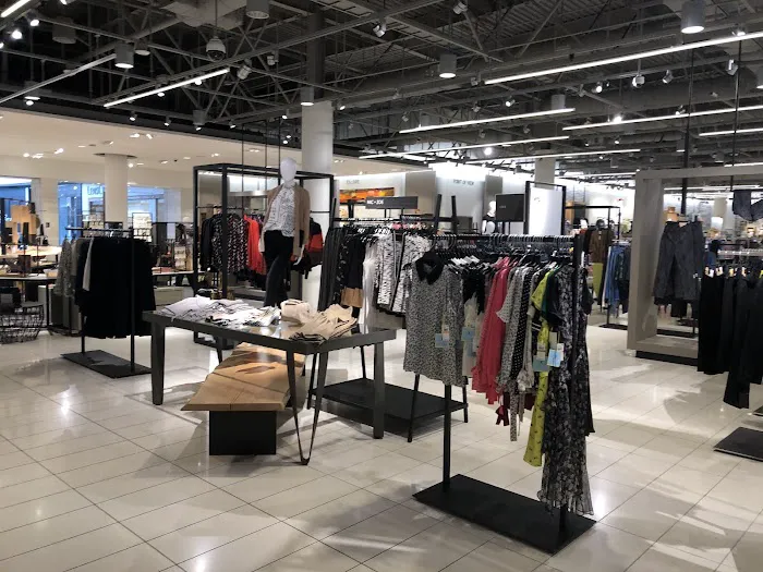 Nordstrom 6