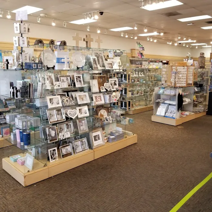 Katy's Hallmark Shop 0