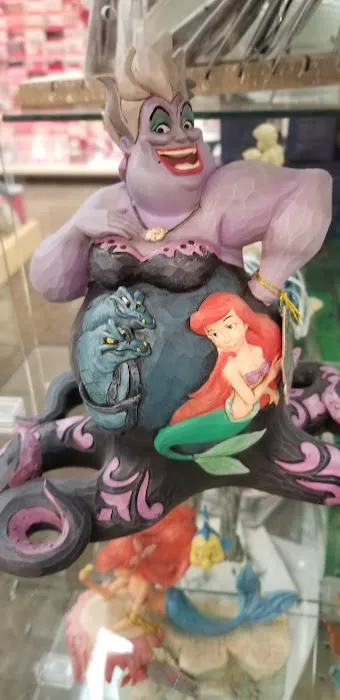 Katy's Hallmark Shop 9