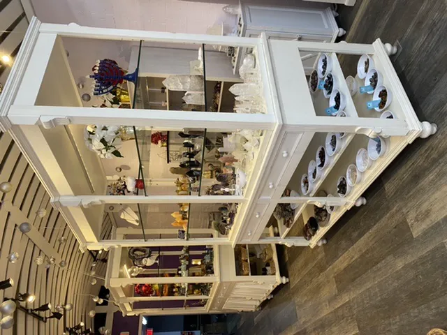 Little Shoppe of Crystals 3