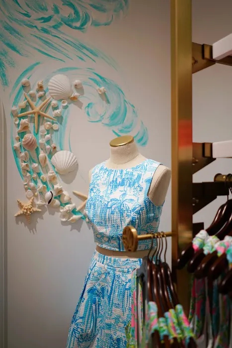 Lilly Pulitzer 8