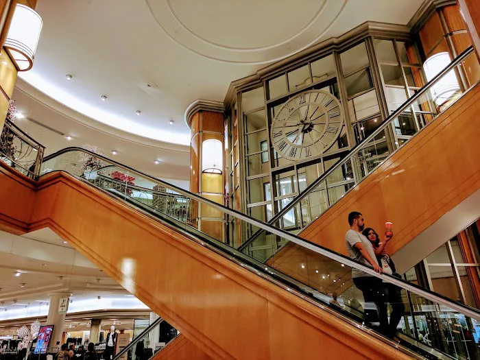 Macy's 9