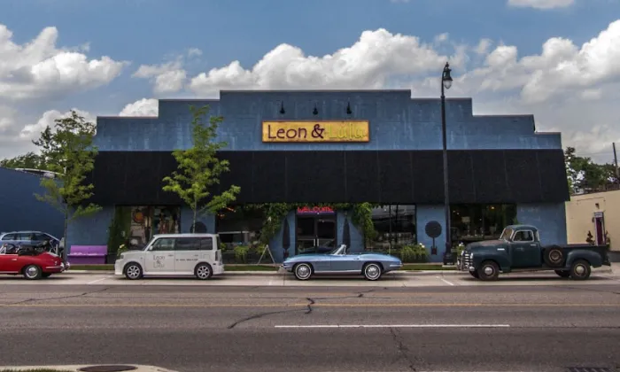 Leon & Lulu 7