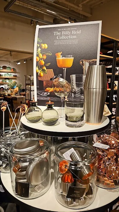 Williams-Sonoma 6