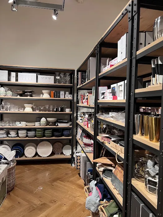 Williams-Sonoma 8
