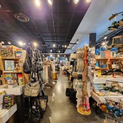 Fireworks Gallery, University Village ico