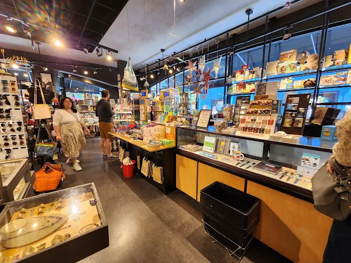 Fireworks Gallery, University Village 7