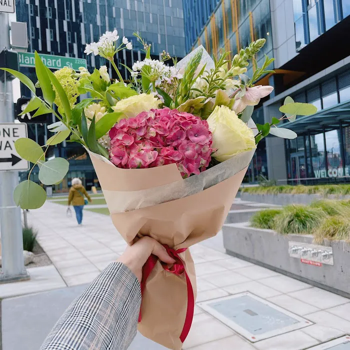 South Lake Union Bouquet 6