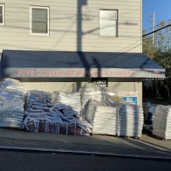 Five Corners Hardware Co. ico