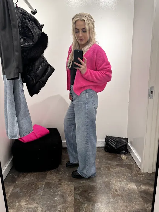 MILLIE 4