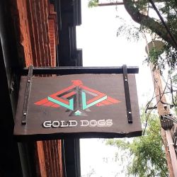 Gold Dogs ico