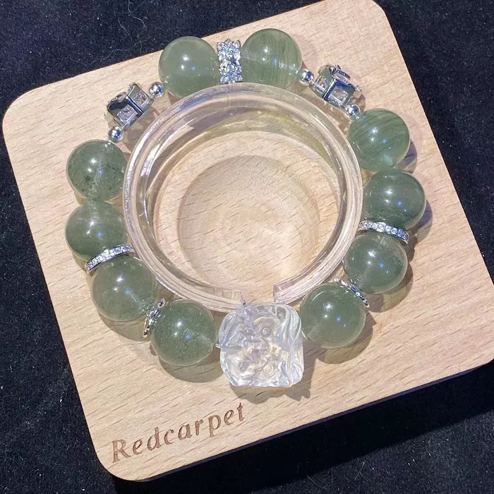 Redcarpet Palace Crystal Jewels 4