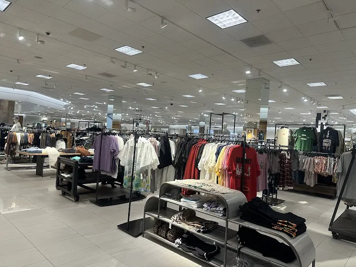 Nordstrom 7