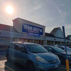 Five Below ico
