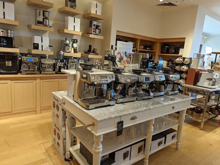 Williams-Sonoma 6
