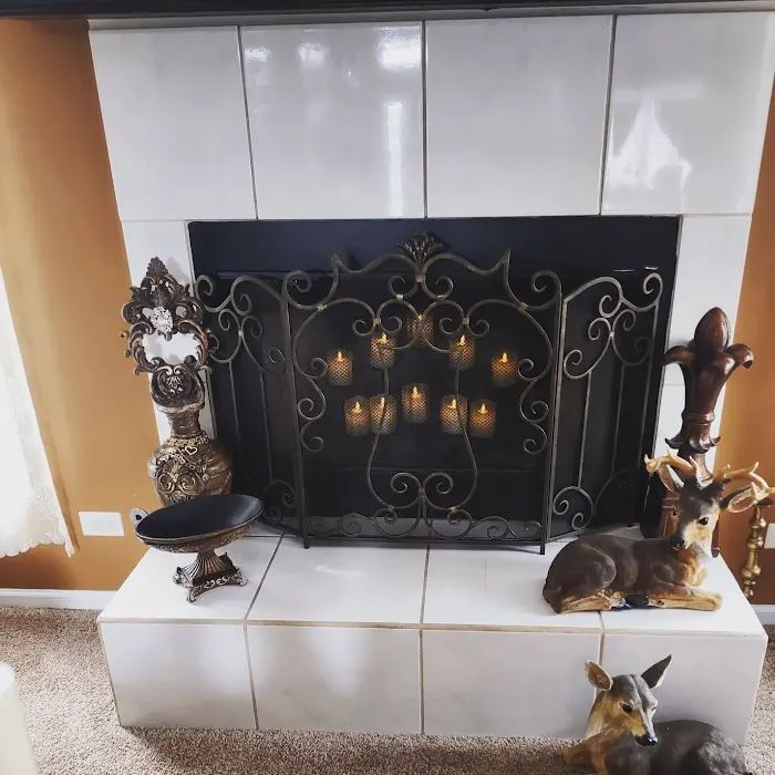 Luxuria Exquisite Home Furnishings and Décor 5