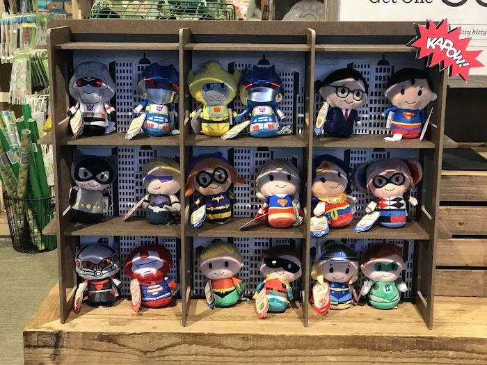 Amy's Hallmark Shop 4