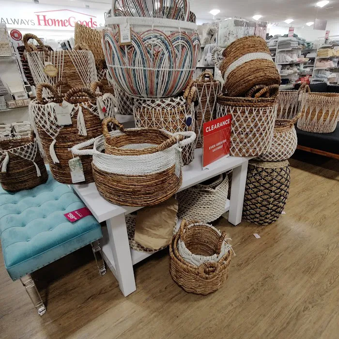 T.J. Maxx & HomeGoods 1