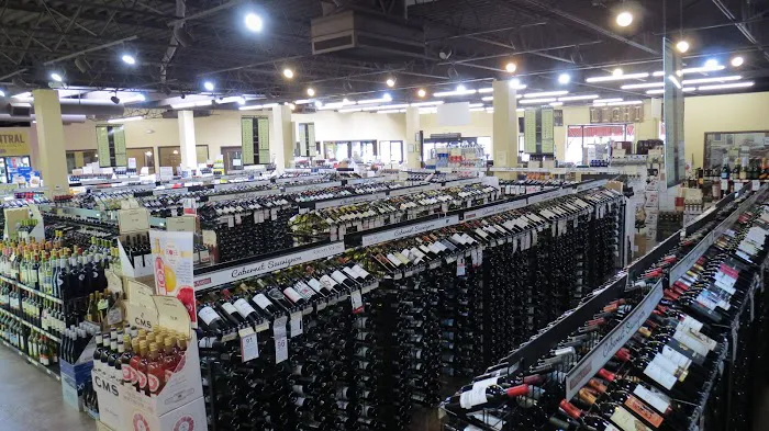 Ranchmart Wine & Spirits 2
