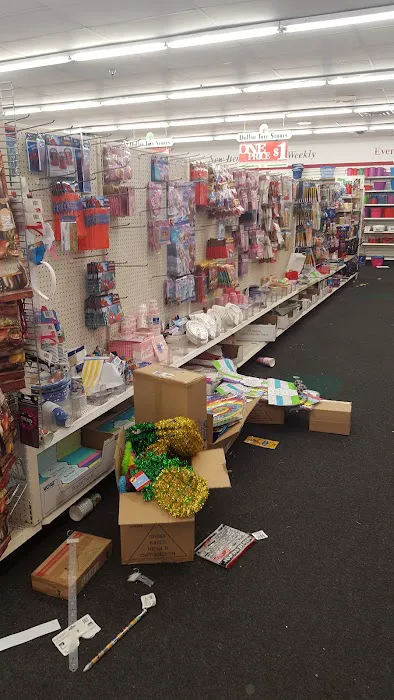 Dollar Tree 4