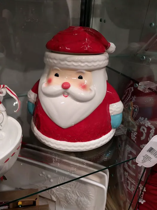 Trudy's Hallmark Shop 5