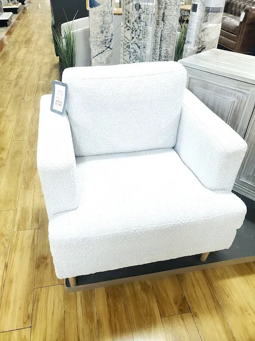 Marshalls & HomeGoods 9