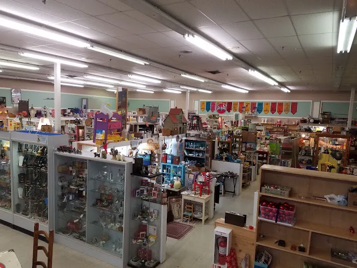 Shawnee Antique Mall 4