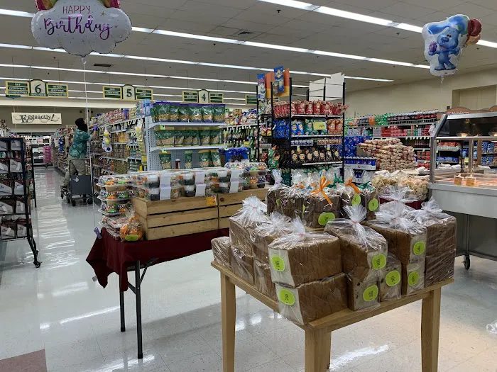 Foodland Dillingham 2