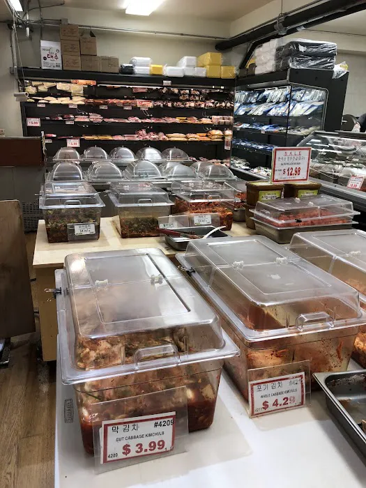 H Mart Kalihi 3