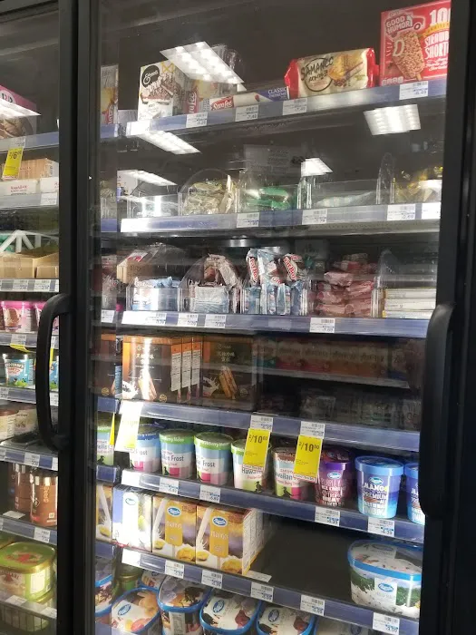Longs Drugs 7