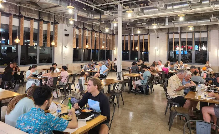 H Mart Kaka'ako 2