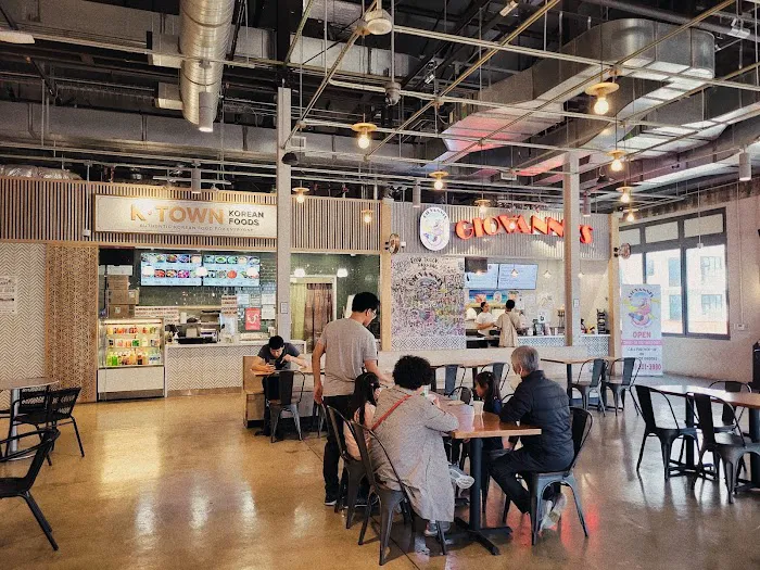 H Mart Kaka'ako 3