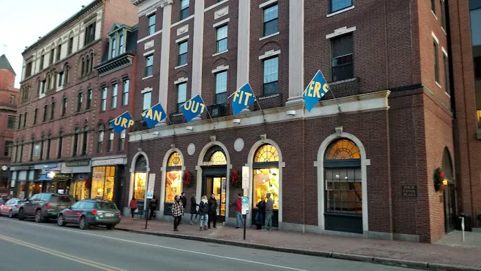 Urban Outfitters 3