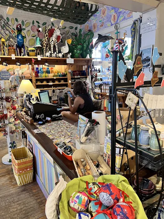 Maxwell's Pottery Outlet 5