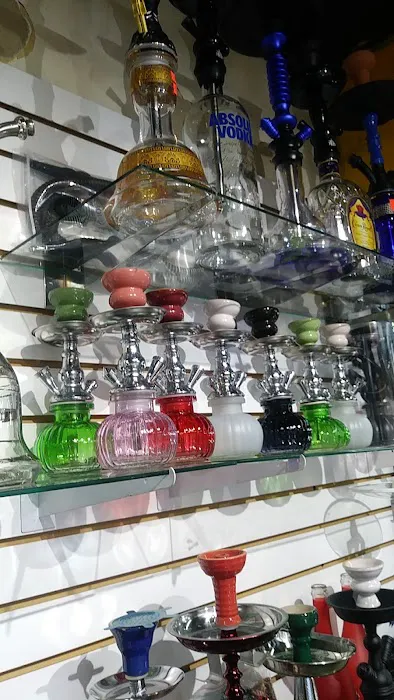 RJ Smoke Shop 4