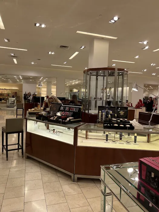 Saks Fifth Avenue 3