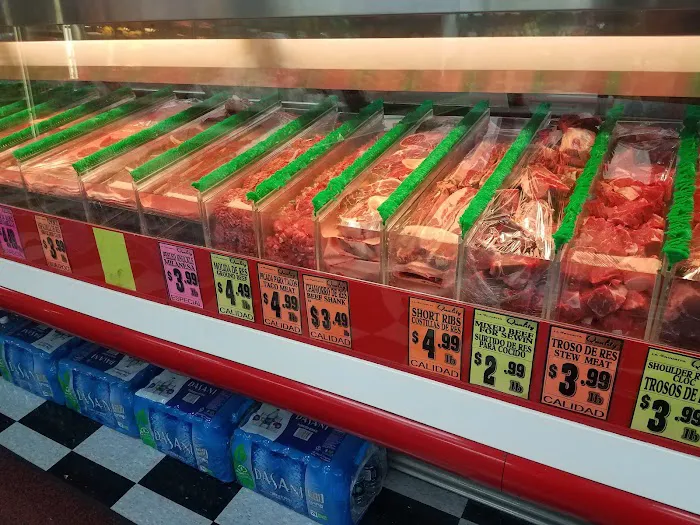 La Favorita Market 7